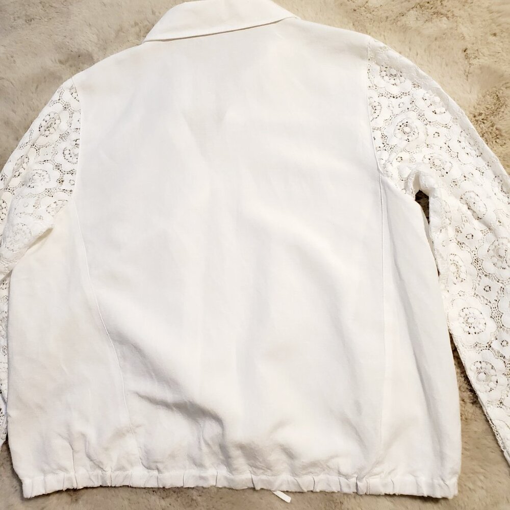Linen Cotton Blend Rafael Large White Lace Sleeve Button Down Top - Picture 4 of 11